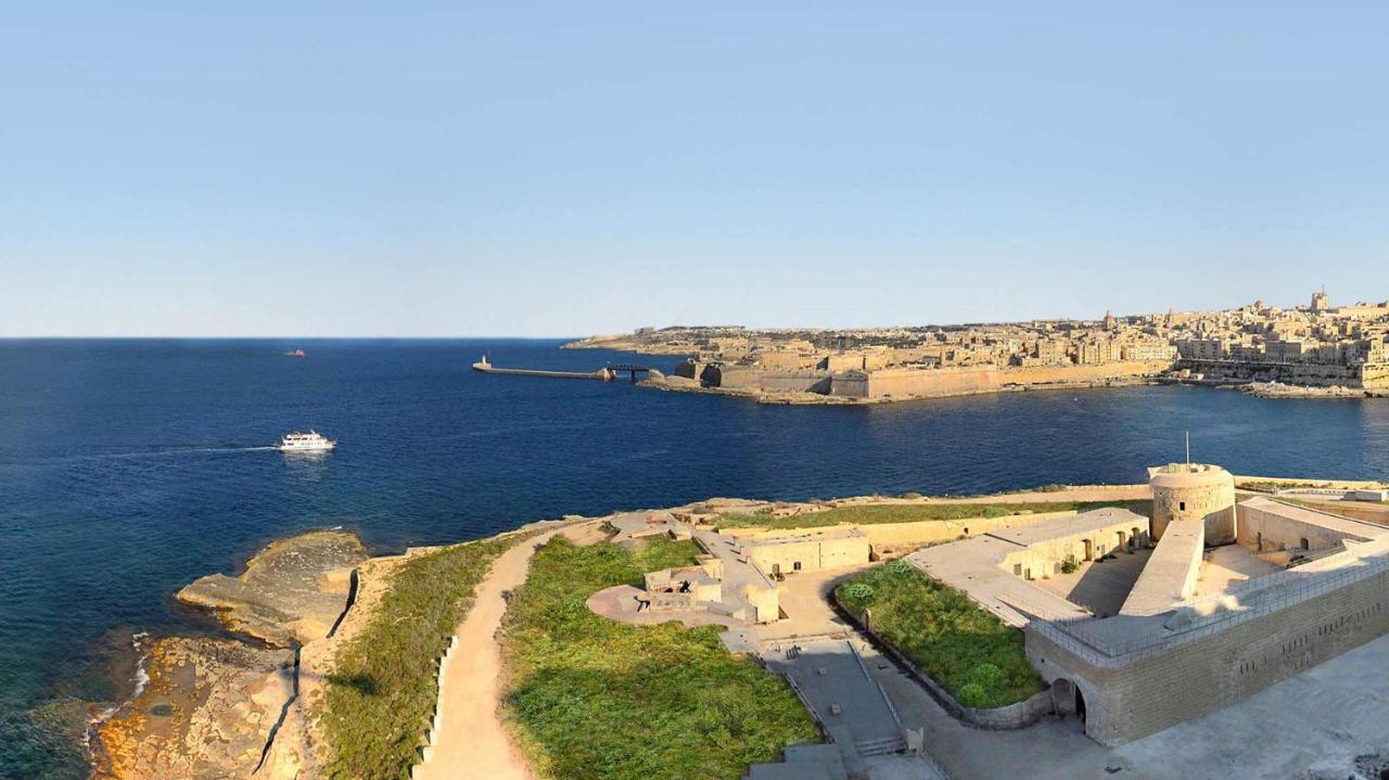 Super Luxury Apartment In Tigne Point, Amazing Sea Views Sliema Exteriör bild