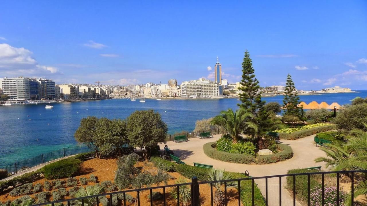 Super Luxury Apartment In Tigne Point, Amazing Sea Views Sliema Exteriör bild