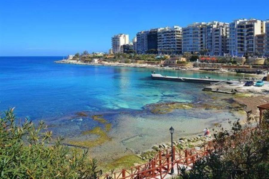 Super Luxury Apartment In Tigne Point, Amazing Sea Views Sliema Exteriör bild