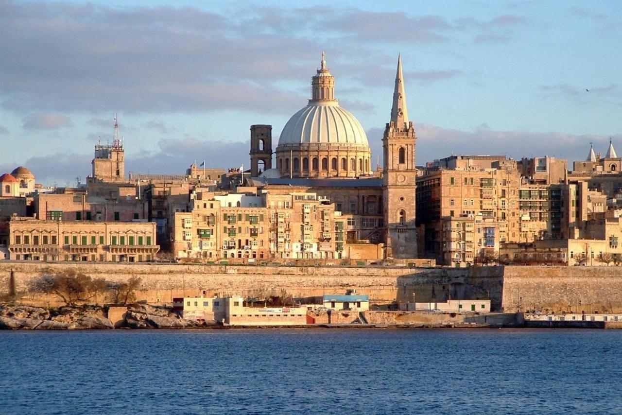 Super Luxury Apartment In Tigne Point, Amazing Sea Views Sliema Exteriör bild